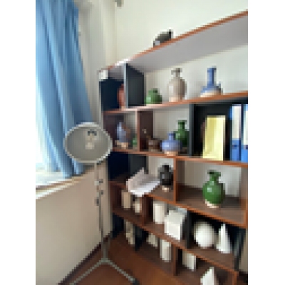 美術器材架：定制木質